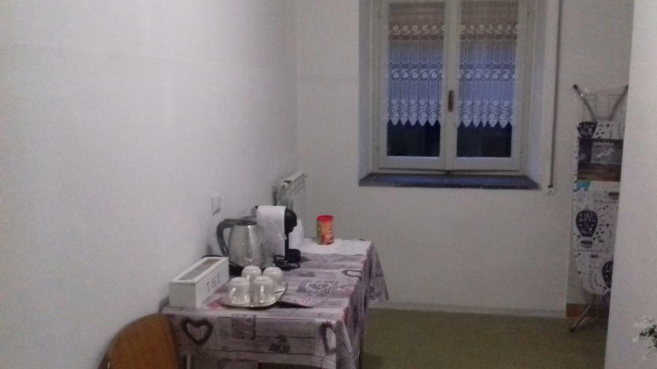 Casa indipendente con garage Villa Agrano Esterno foto